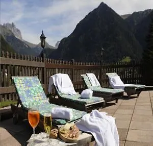 Alpine Touring Hotel-petfriendly Hotel 3*