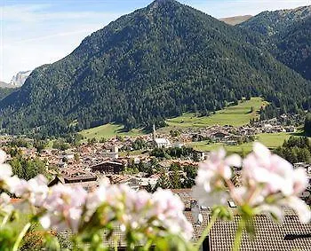 Alpine Touring Hotel-petfriendly Hotel 3*